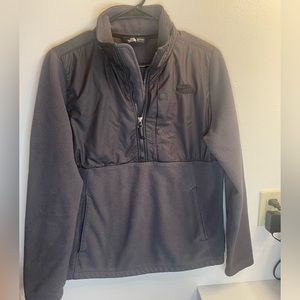 Northface quarter zip size medium